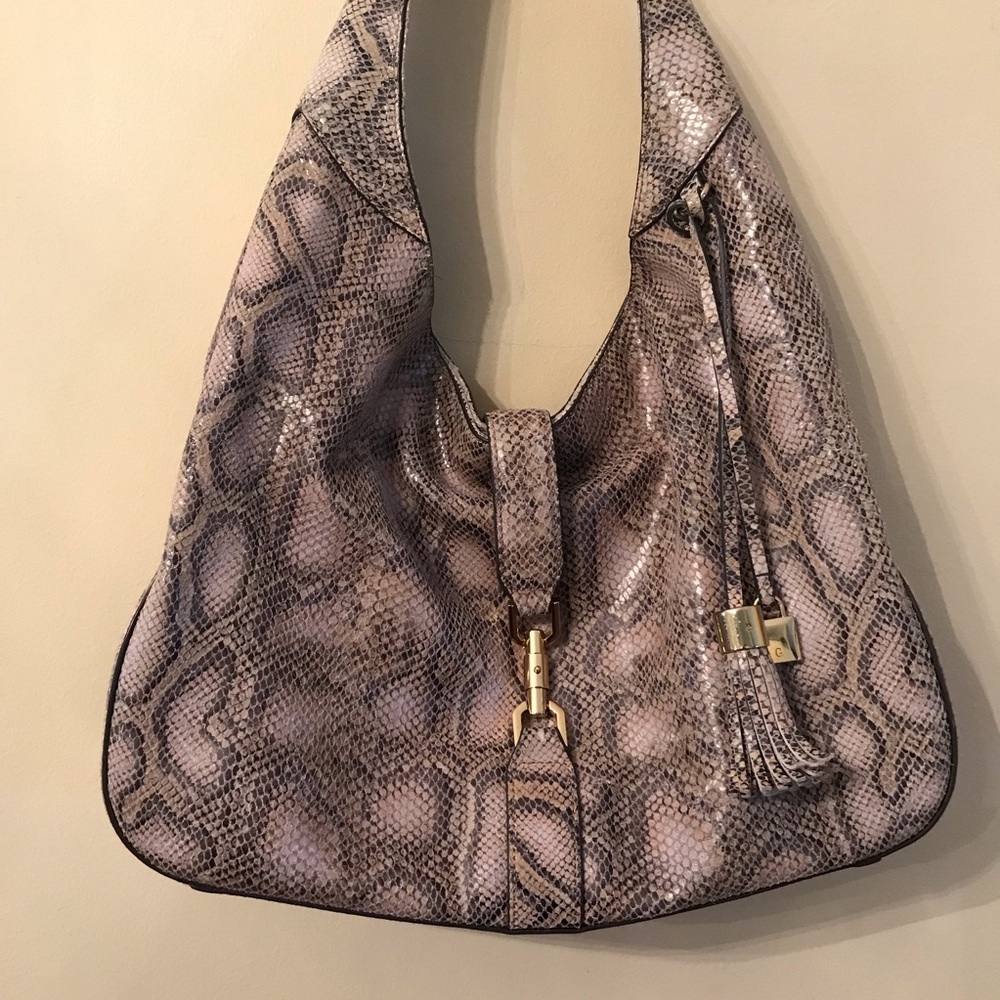 G.I.L.I. Verona Cobra Leather Hobo Handbag - Picture 5 of 10